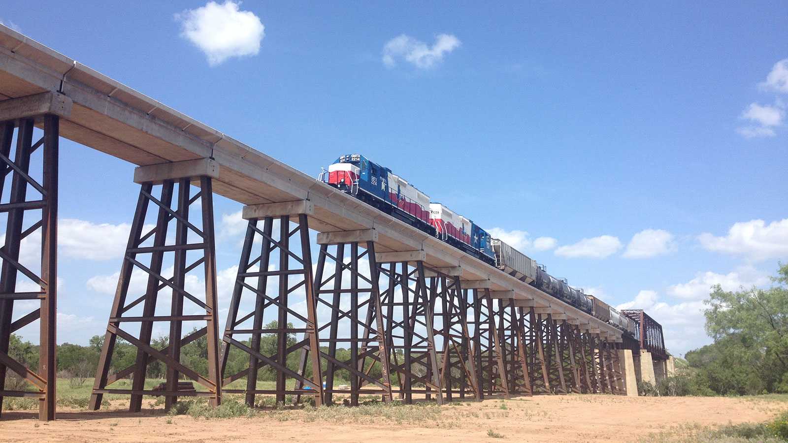 Railroad Bridge - San Saba, Texas | Structural Prestressed Precast Concrete